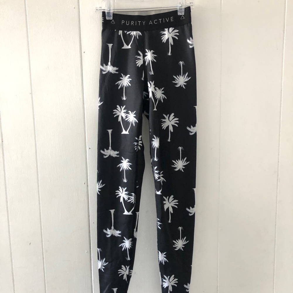 Purity Active black leggings